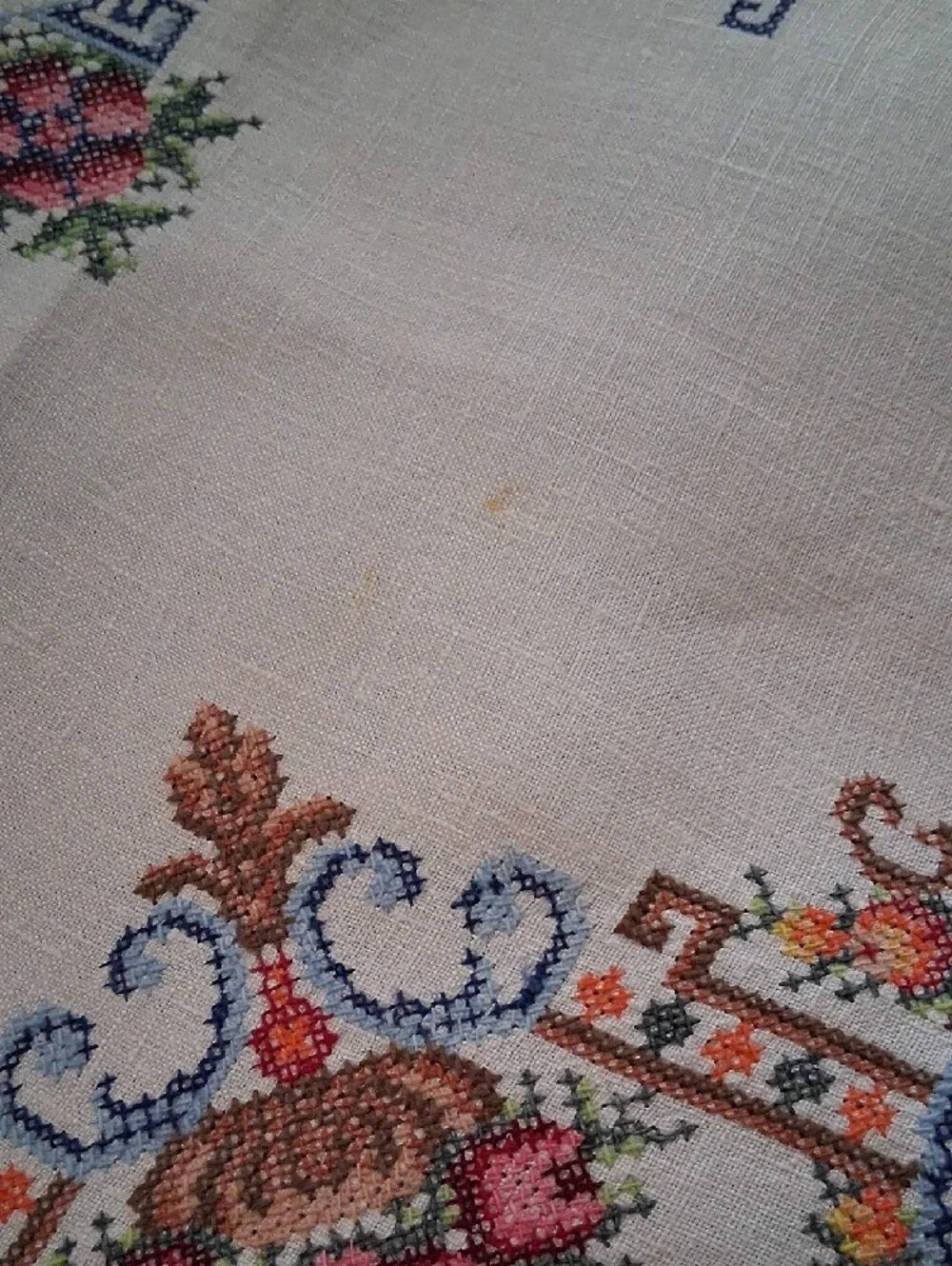 Vintage Cross-stiched Floral Table Linen Set - Cream with Pink & Green Accents